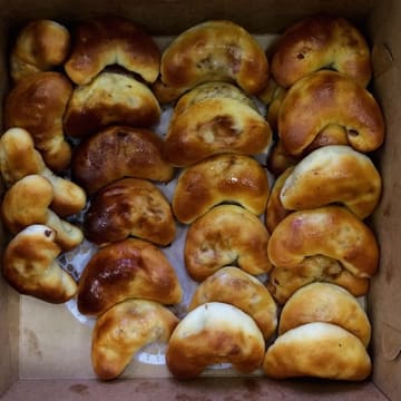 Пирожки — домашняя еда